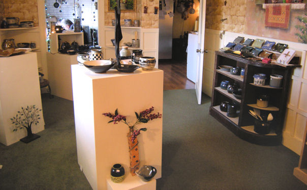 Pottery from Cathie Miranda Potterylady Shop in Luray VA Pottery from Cathie Miranda Potterylady Shop in Luray VA